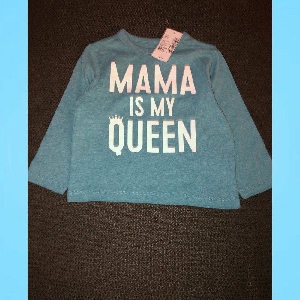 NWT graphic T-shirt